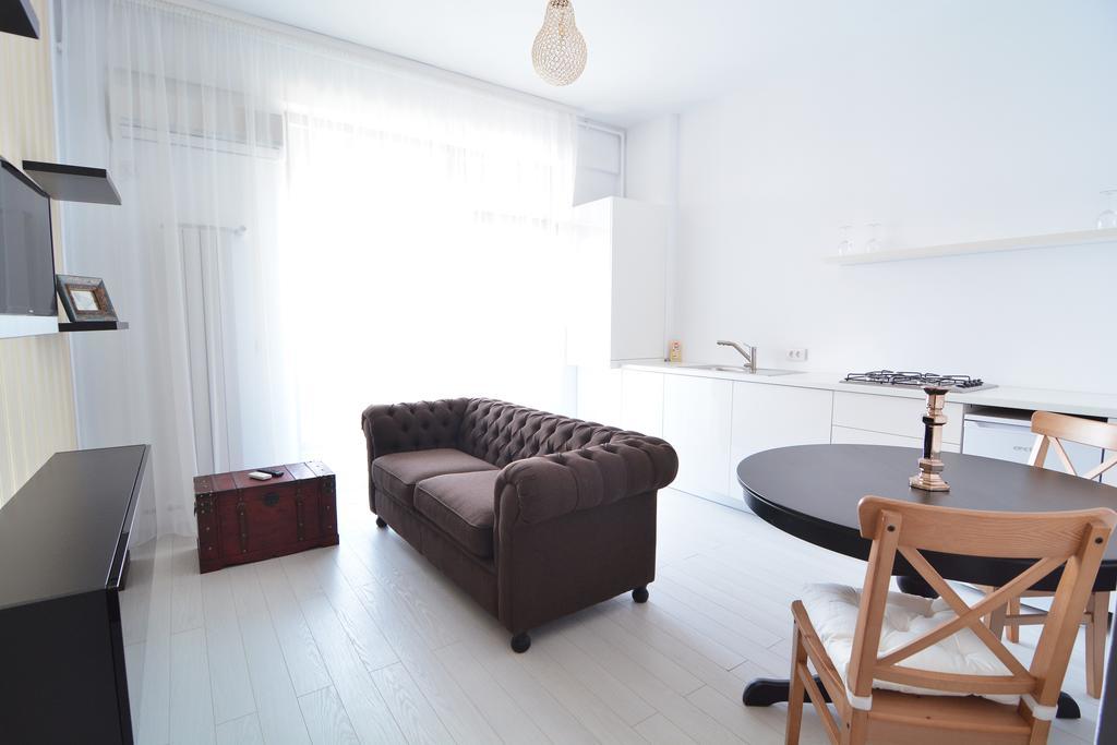 Imperia By Zev Apartments Năvodari Eksteriør billede